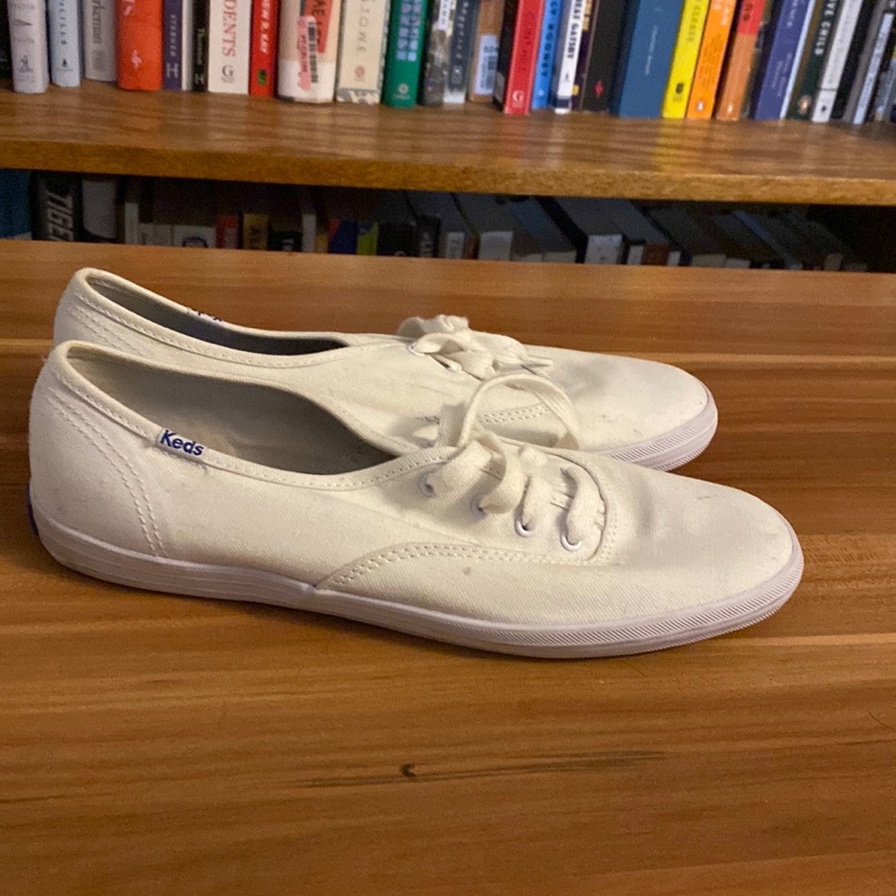 White keds